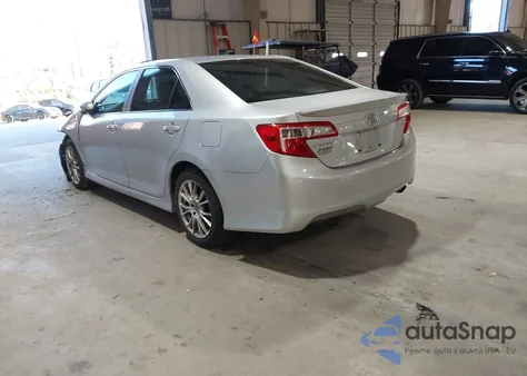 2013 Toyota Camry Se z USA, uszkodzony, nr VIN 4T1BF1FK0DU231402